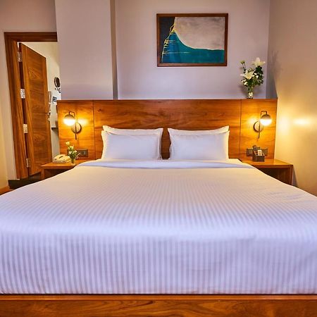 Visthara Hotel Bangalore Eksteriør billede